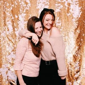 Meet your Posher, Chloe